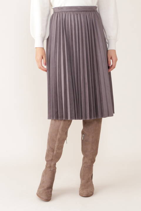 【雑誌 Oggi 11月号掲載】スエードプリーツスカート