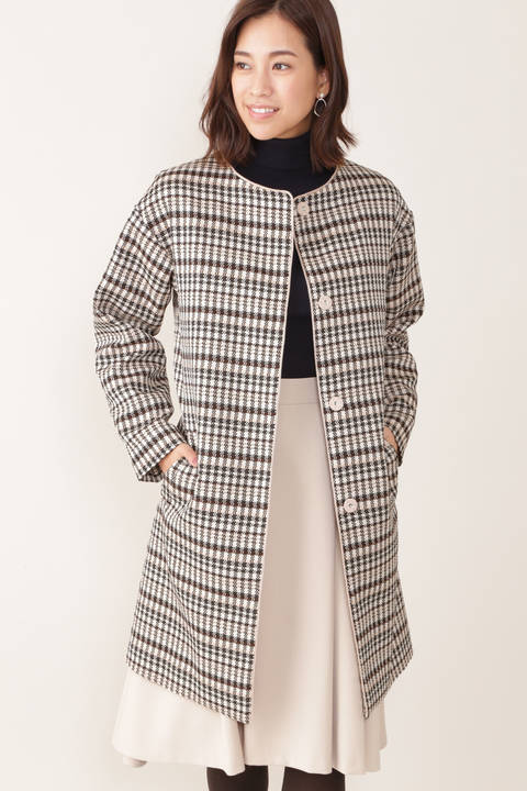 インナーダウン付きノーカラーコート