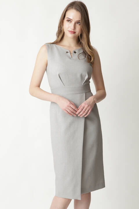 Ｔバーメタル飾り付きワンピース