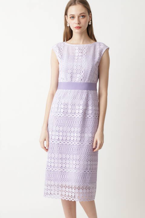 オーバルレースワンピース