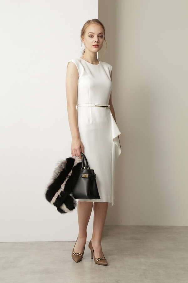 アシンメトリーラッフルワンピース Pinky Dianne ピンキーアンドダイアン 公式 通販 Mix Tokyo