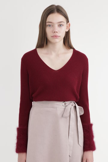  カリーナVネックニット 