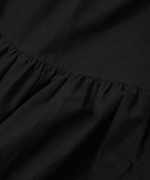 LB.03/スカラップ刺繍切り替えギャザースカート
