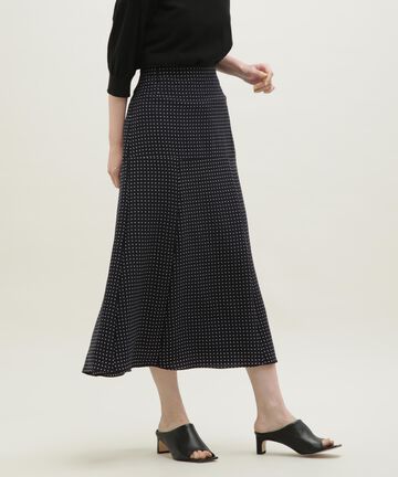 ＢＥＡＵＴＩＦＵＬ　ＳＫＩＲＴ　（ＤＯＴ）