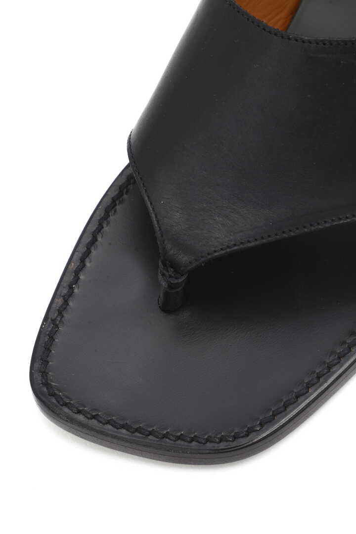 THONG SANDAL3