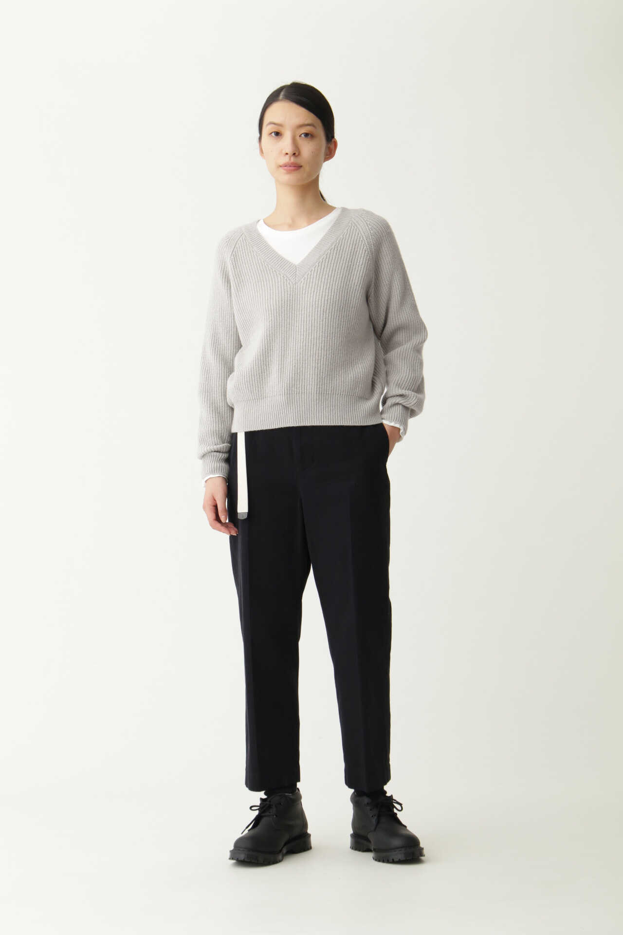 WOOL CASHMERE SILK V NECK JUMP7