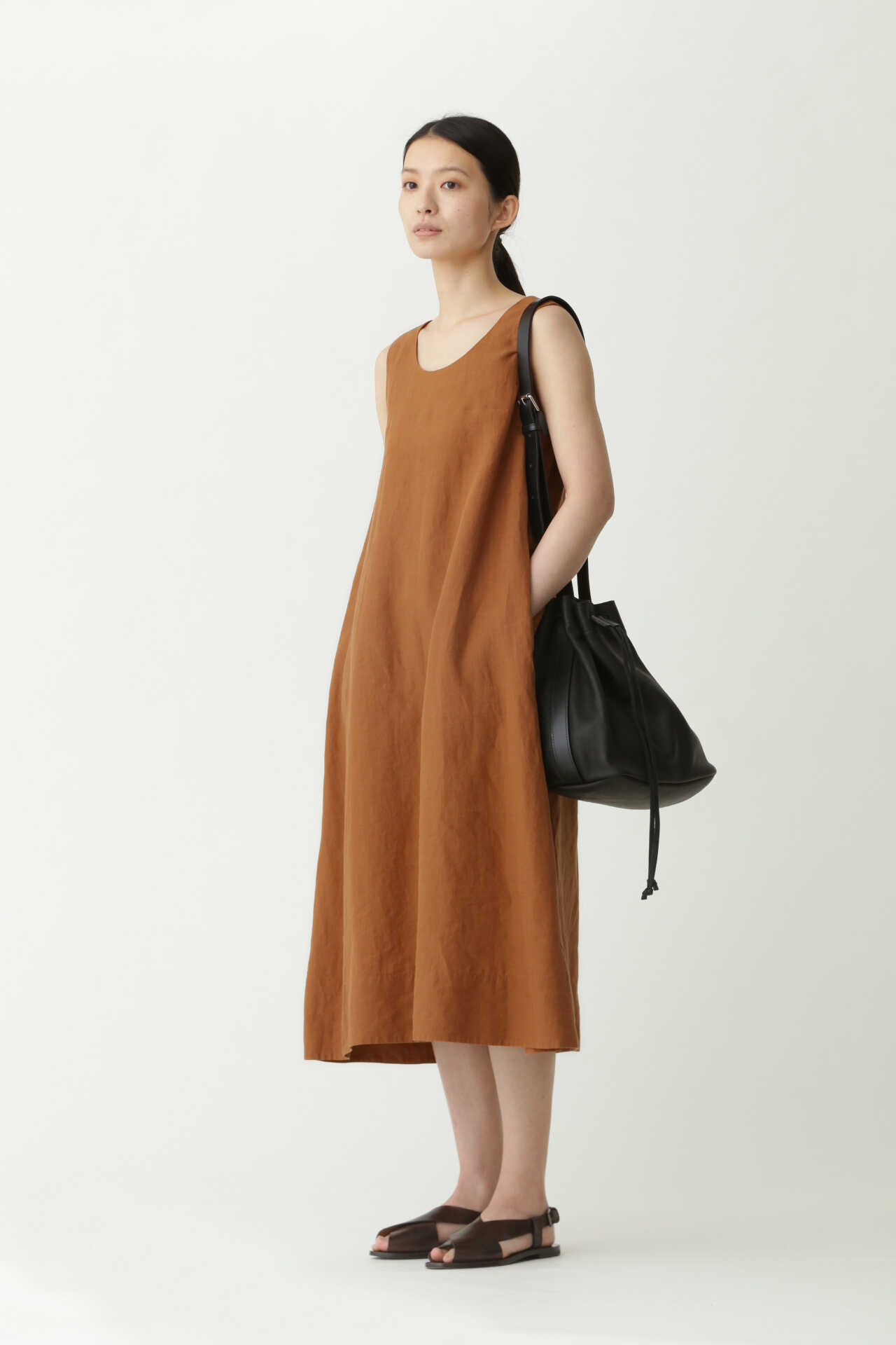 DENSE FINE LINEN9