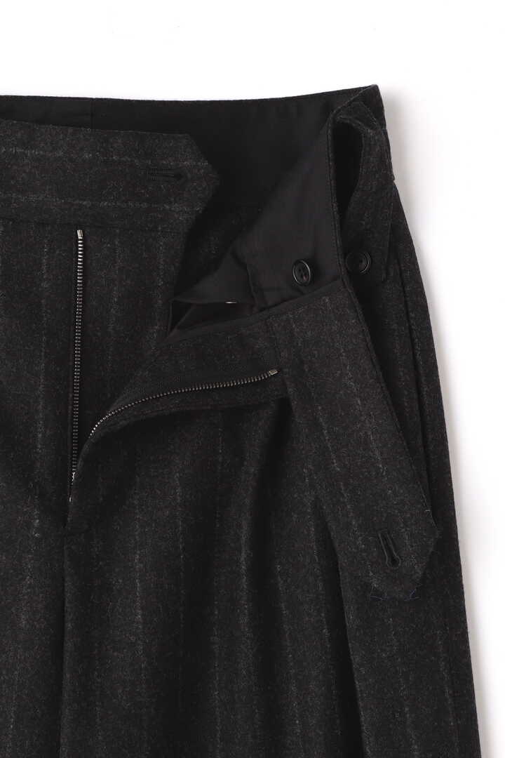 WIDE CHALK STRIPE FLANNEL3