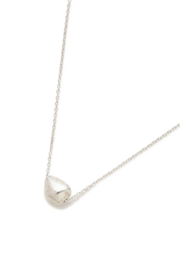 SILVER PEBBLE2