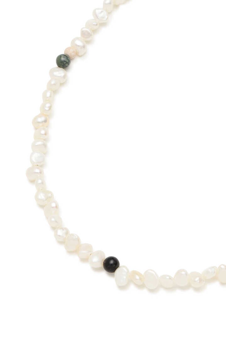 PEBBLE PEARL AND STONE3