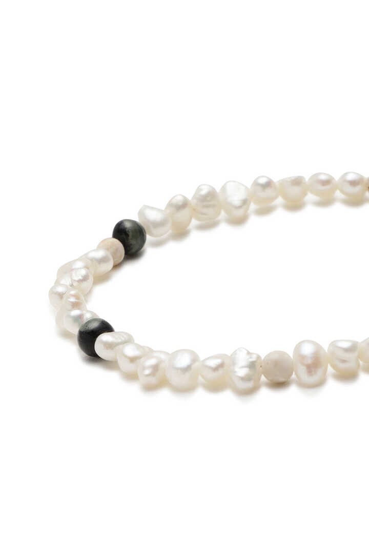 PEBBLE PEARL AND STONE3