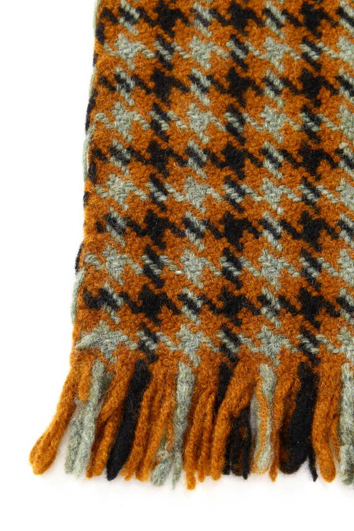 THREE COLOUR DOGTOOTH SCARF4