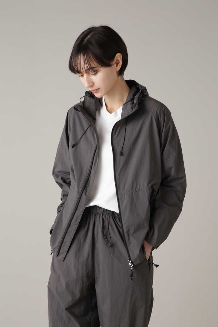 4月上旬-下旬 LIGHTWEIGHT NYLON POPLIN | MARGARET HOWELL | MARGARET 