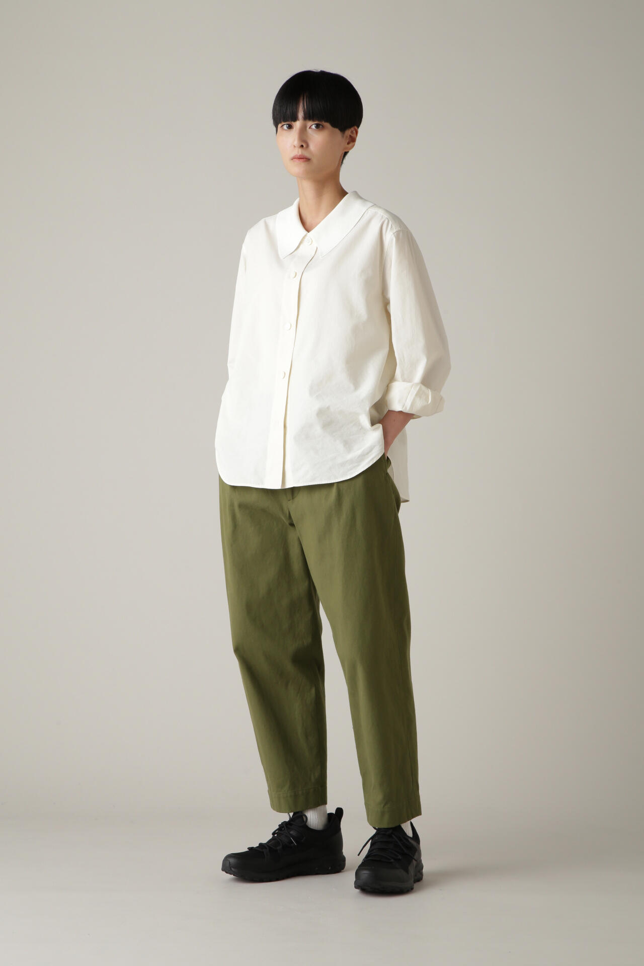 【MARGARET HOWELL】 Washed Cotton TWILL レディース OLIVE1 III パンツ パンツ(ボトムス) マーガレット・ハウエル