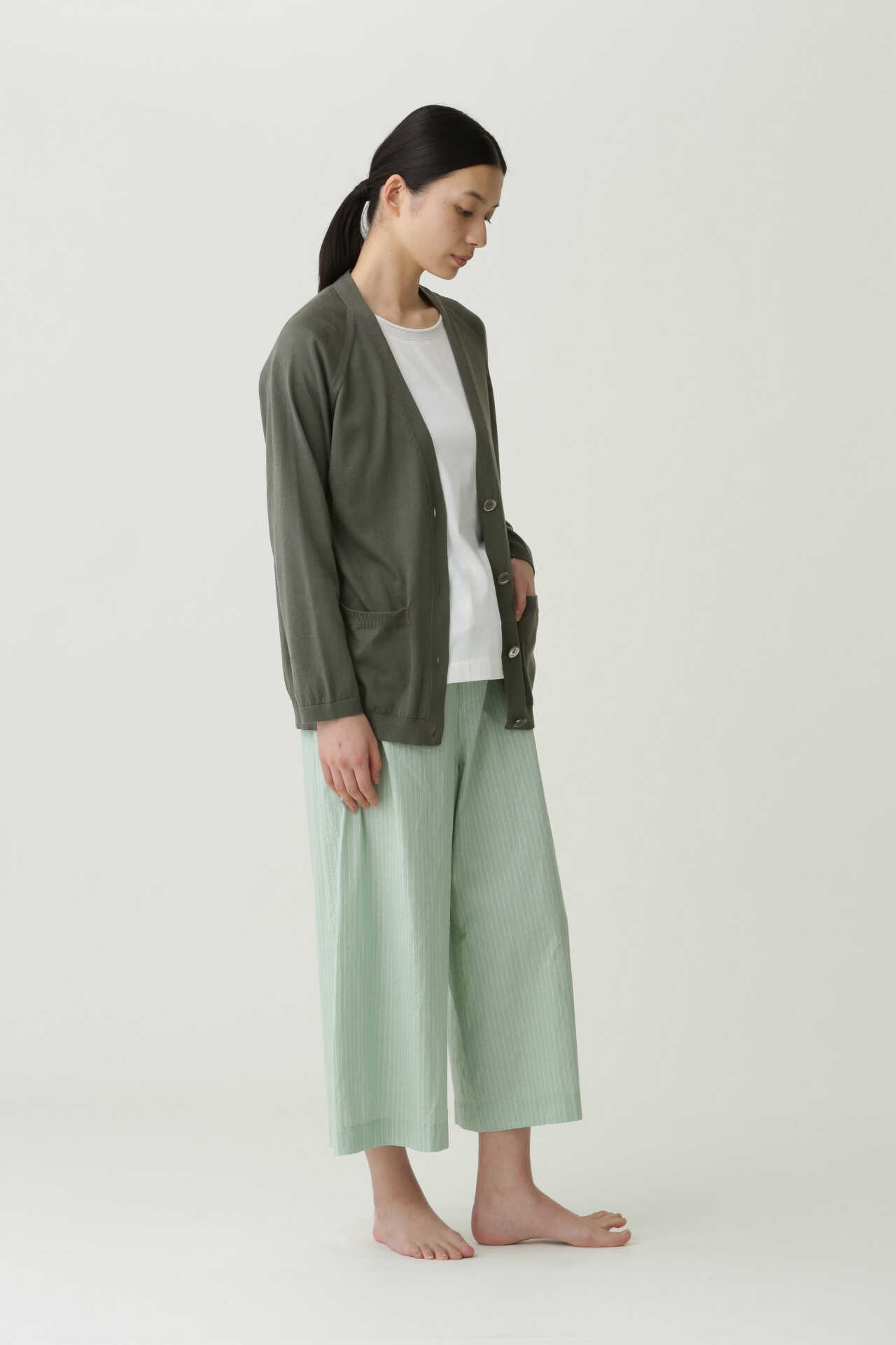 FINE COTTON CARDIGAN9