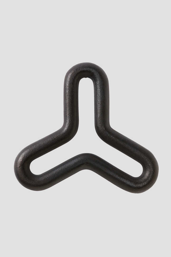 TRIANGLE CAST IRON POT STAND1