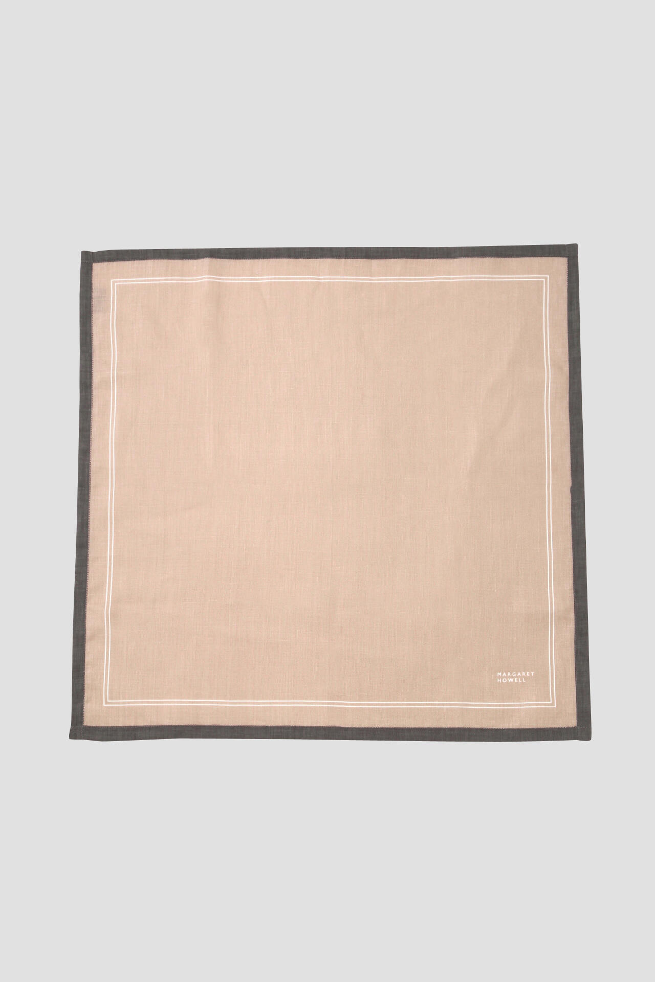 LINEN FRAME HANKY5