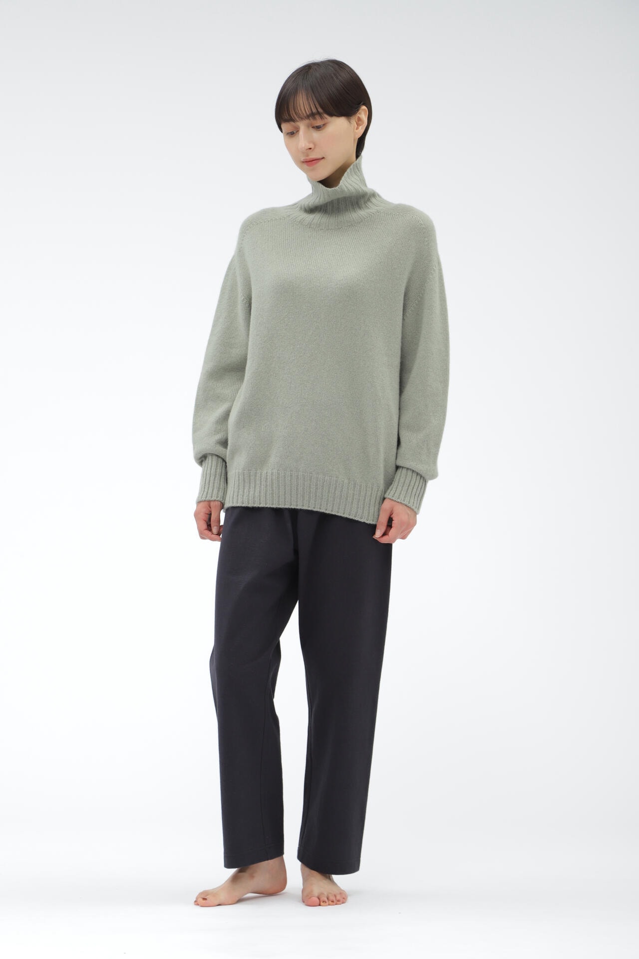 SOFT CASHMERE | MARGARET HOWELL | MARGARET HOWELL