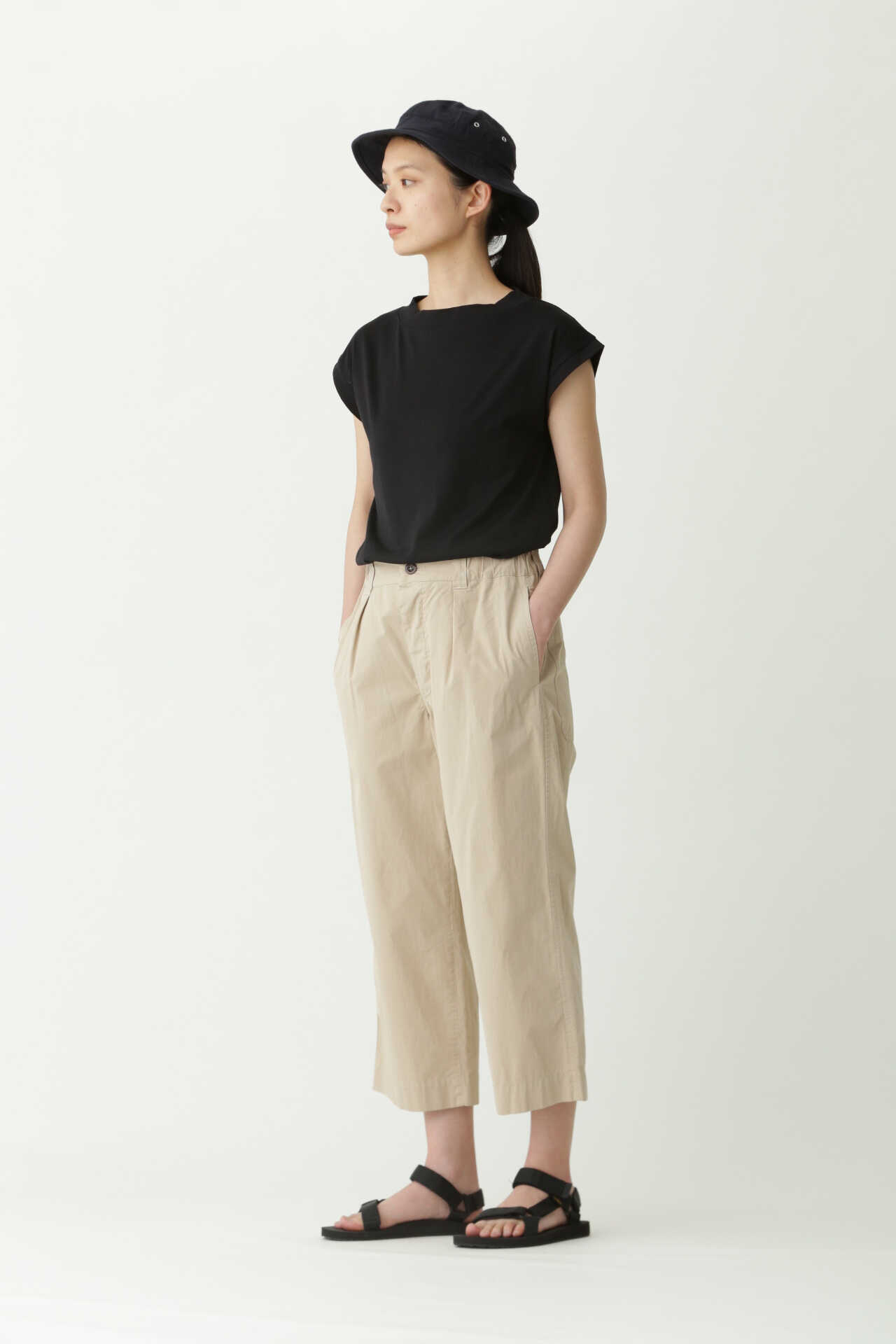 FINE COMPACT COTTON POPLIN11