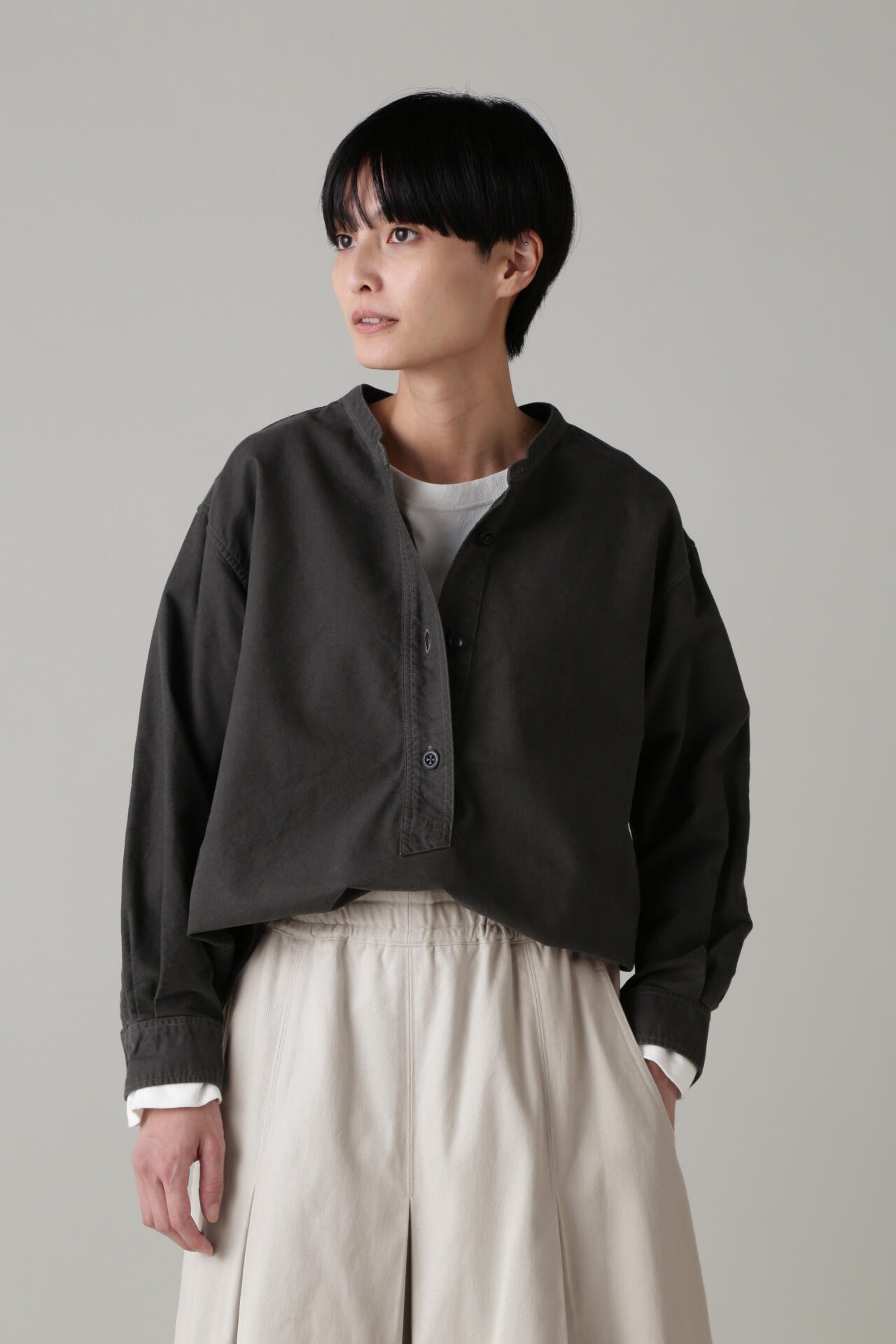 MHL.(エムエイチエル) 19AW SOFT HOPSACK オックスバンドカラーシャツ