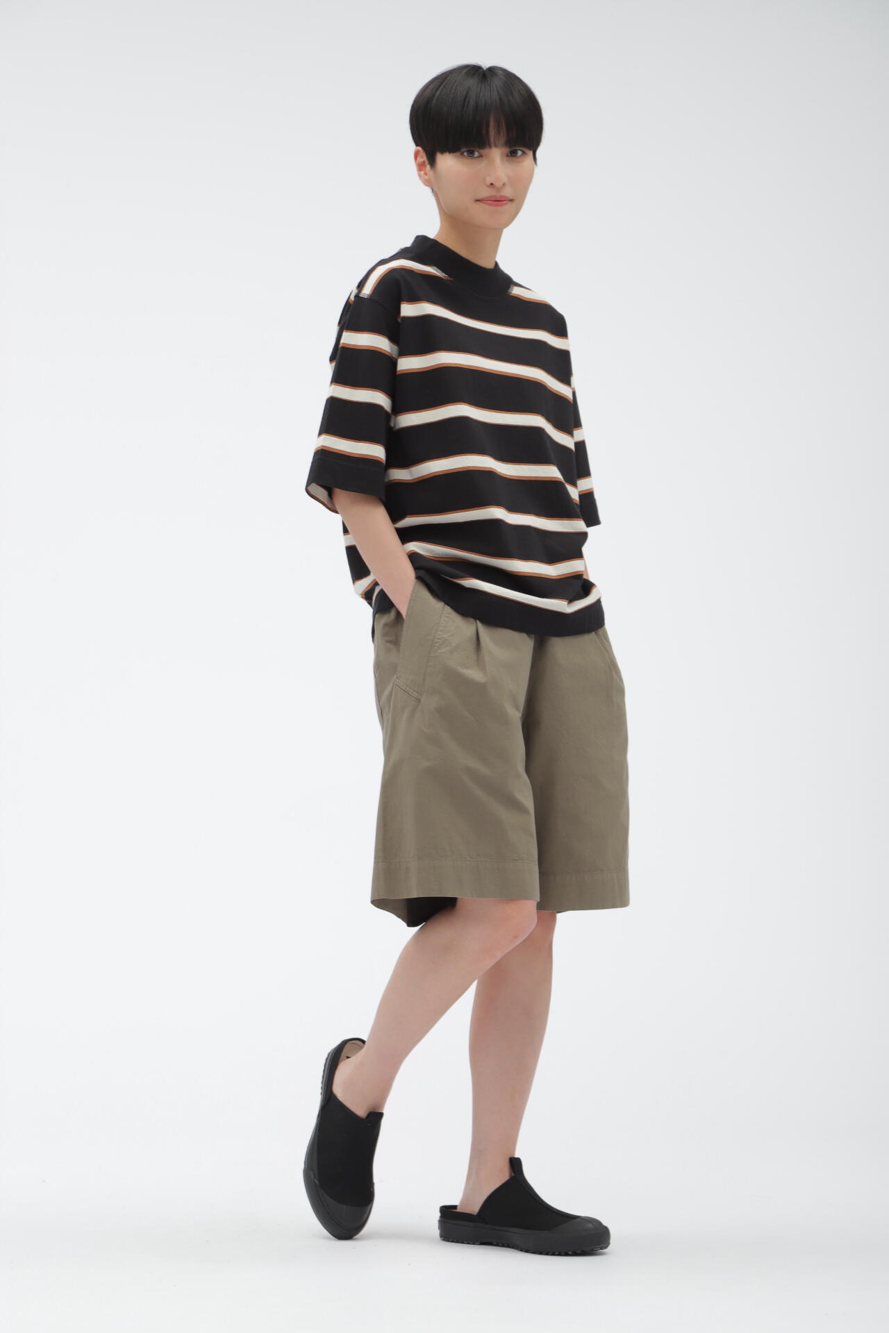 GARMENT DYE LIGHTWEIGHT PLAINWEAVE | MARGARET HOWELL | MARGARET HOWELL