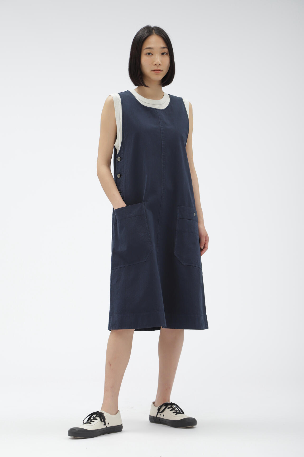 GARMENT DYE LIGHTWEIGHT PLAINWEAVE | MARGARET HOWELL | MARGARET HOWELL