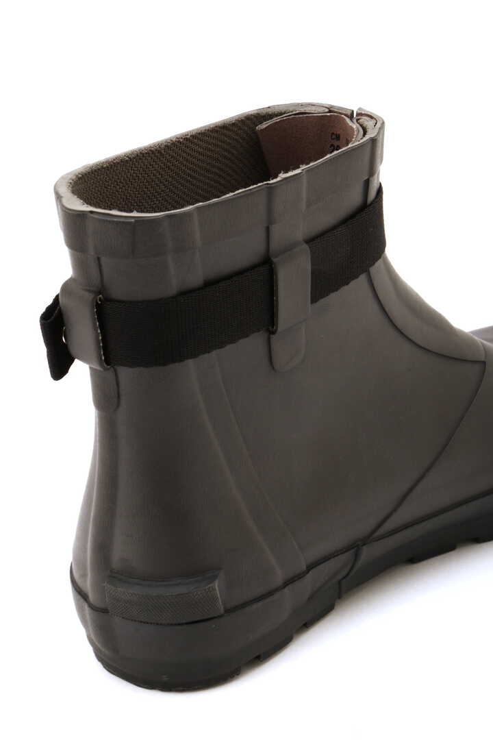 RUBBER RAINBOOT