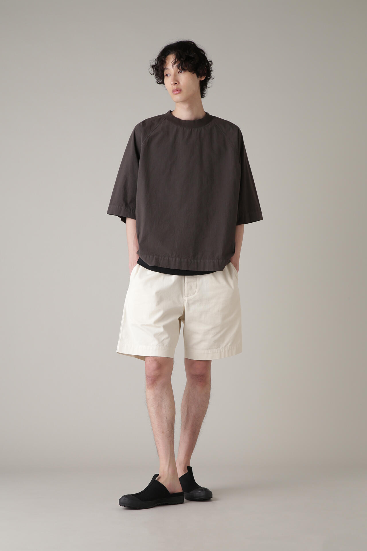 LIGHT ORGANIC COTTON DRILL | MARGARET HOWELL | MARGARET HOWELL