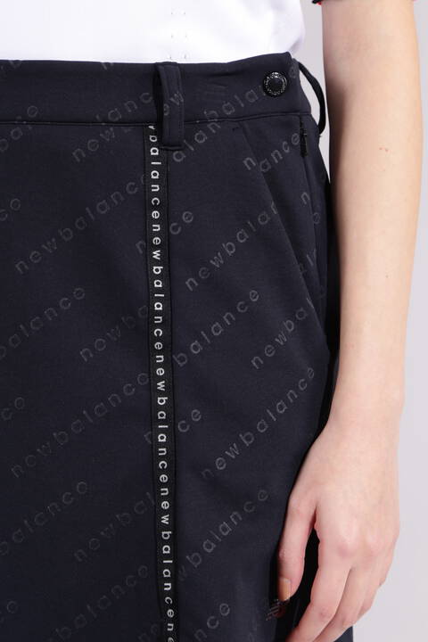 【直営店舗限定】バイアスロゴ スウェット スカート (WOMENS)