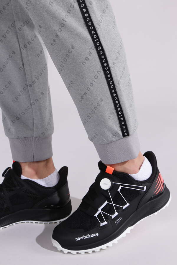【直営店舗限定】バイアスロゴ スウェット スリム ジョガーパンツ (MENS)