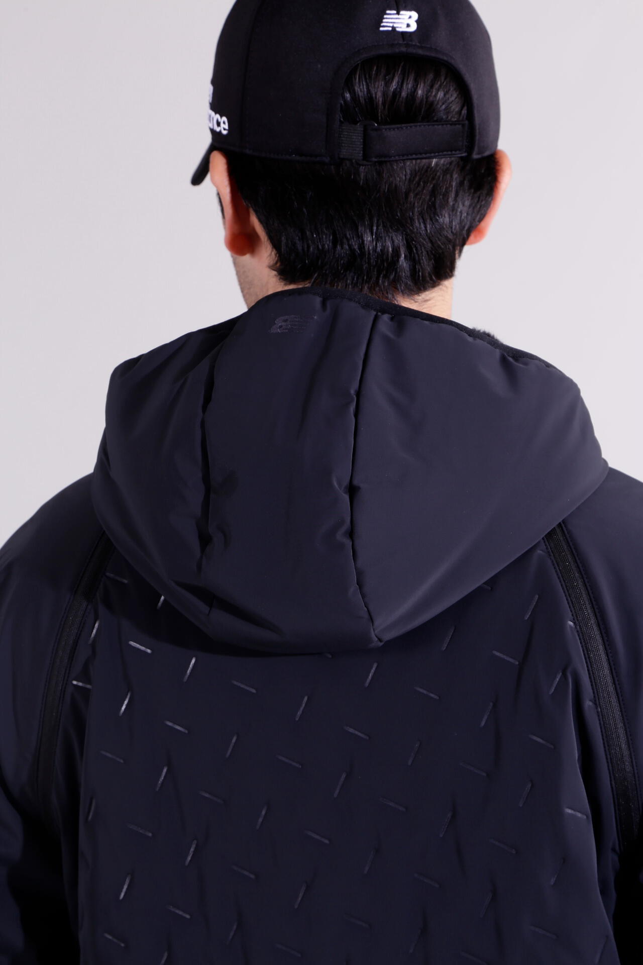 【直営店舗限定】2WAY フルジップ 中綿 フーディー (MENS)