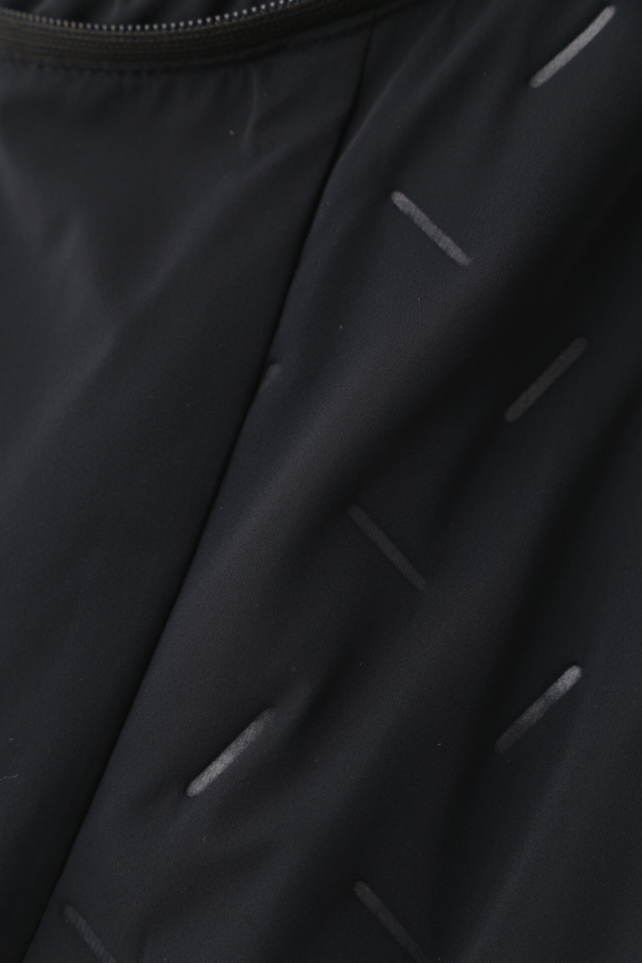【直営店舗限定】2WAY フルジップ 中綿 フーディー (MENS)