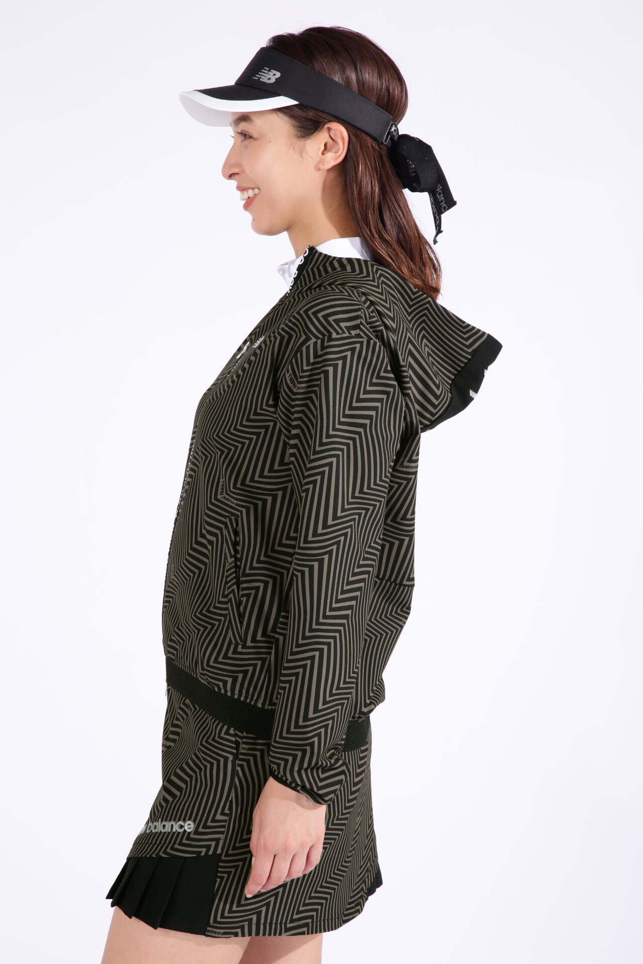 【直営店舗限定】4WAYストレッチ ソフトシェル フルジップ ウインド フーディー (WOMENS)