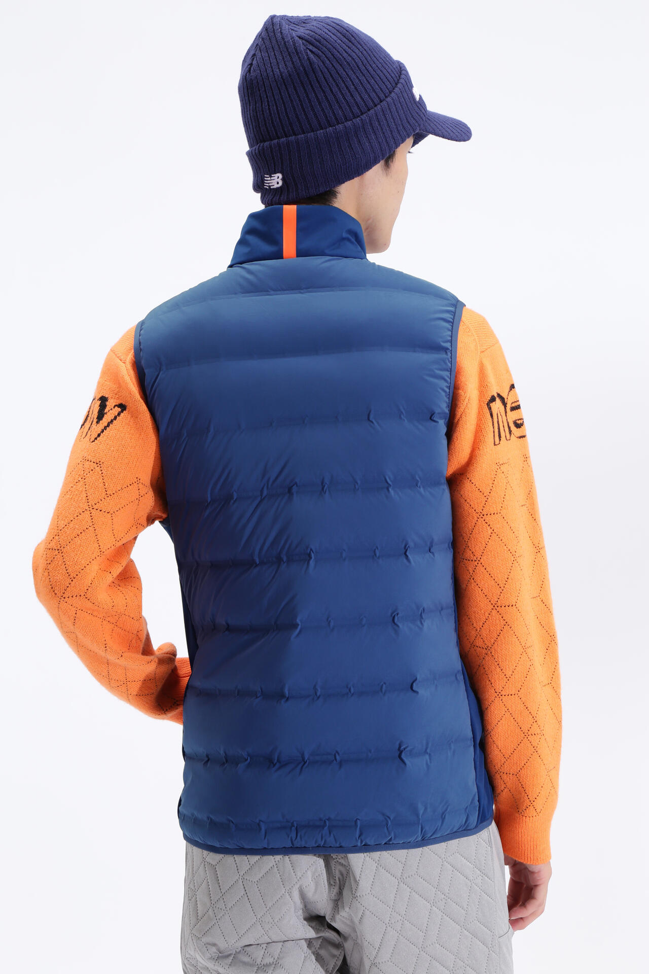 吸湿発熱 ライトダウン フルジップ ベスト (MENS SPORT)