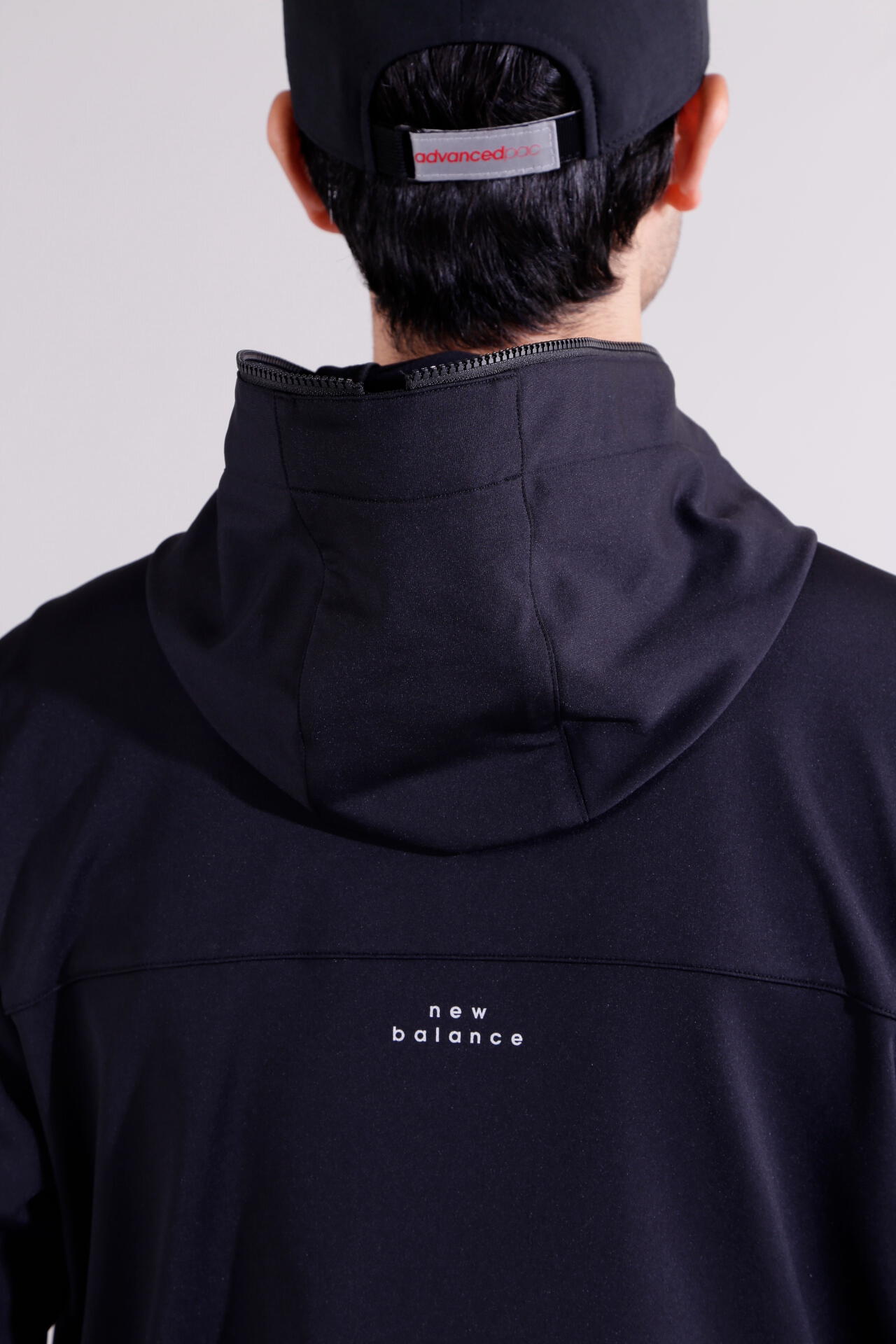 【直営店舗限定】伸縮発熱 ジャージ フルジップ フーディー (MENS)