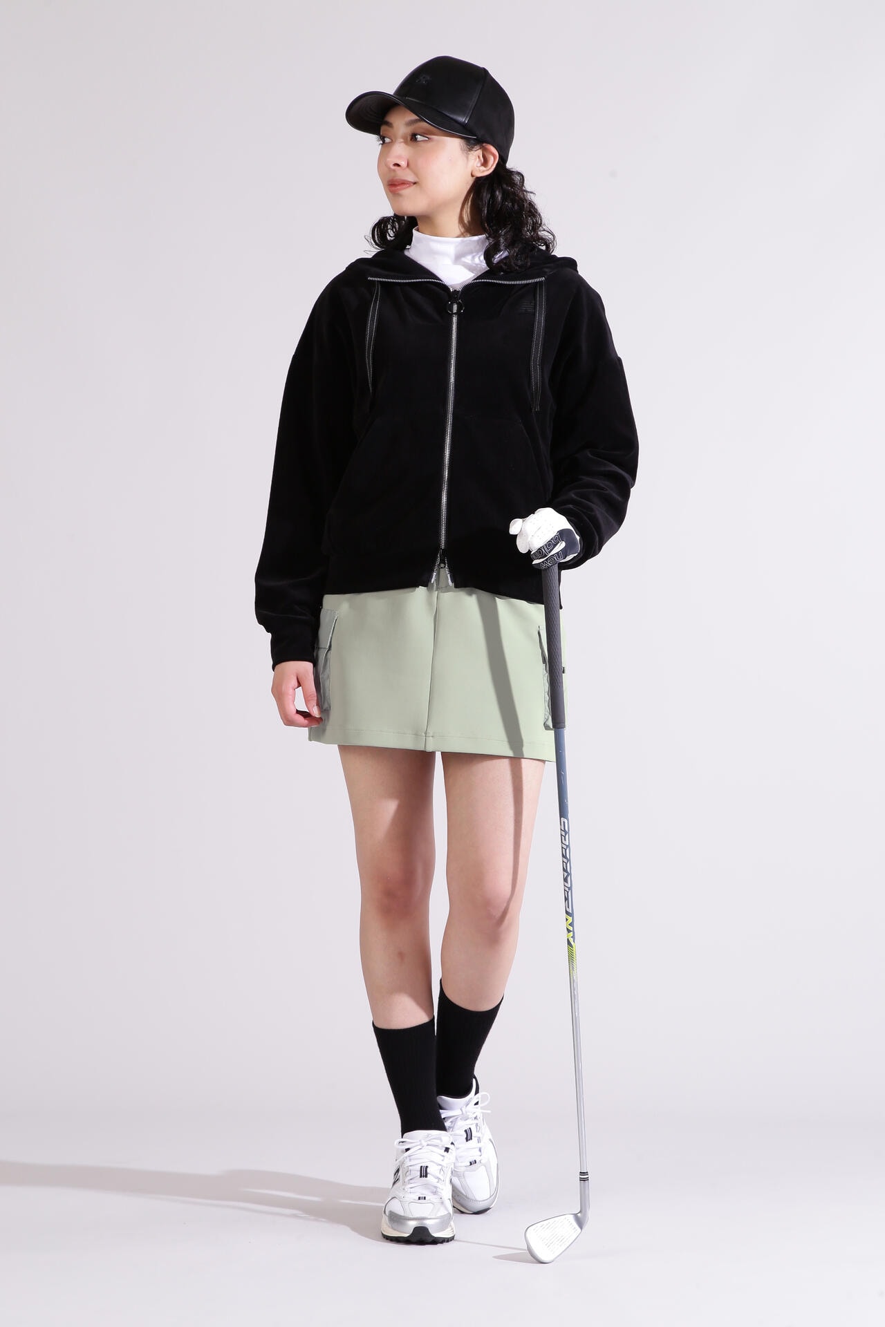 【直営店舗限定】ベロア フルジップ フーディー (WOMENS)