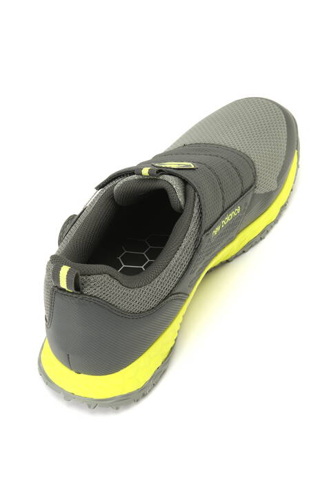 MGB4700 スパイクレスシューズ (MENS)