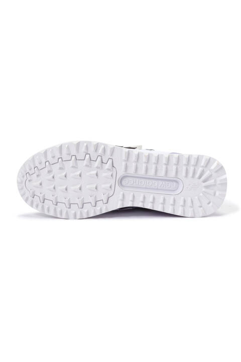 WGBS574 スパイクレスシューズ (WOMENS)