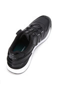 UGBS574E スパイクレスシューズ (UNISEX)