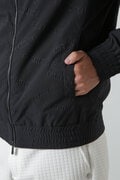 ロゴバックエンボスストレッチブルゾン (MENS)