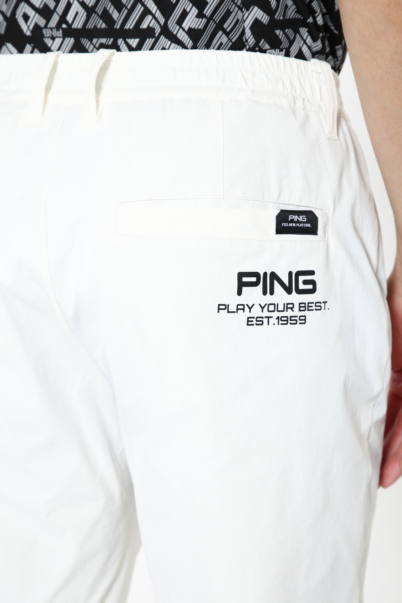 ピン】【PING APPAREL】同色系切替え冷感ストレッチテーパードパンツ 