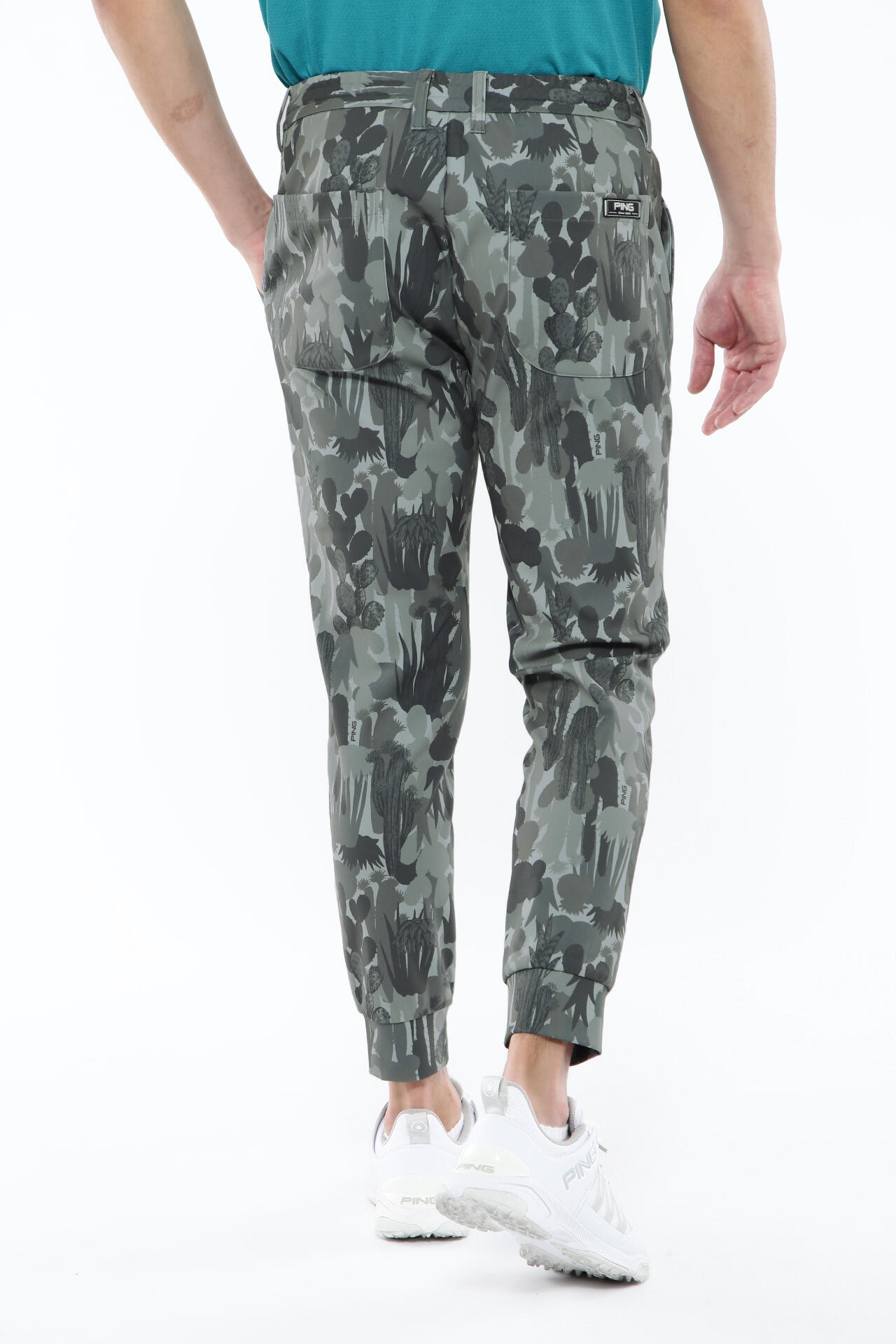 ☆新商品☆数量限定 めでたく カモフラ柄 ストレッチパンツ 迷彩 