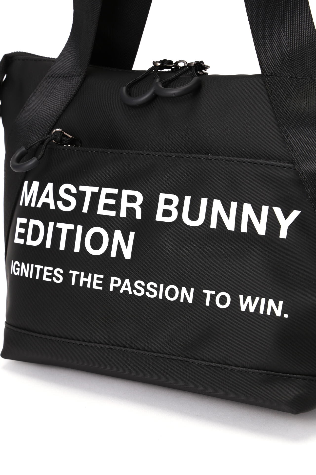 安い master bunny edition レザー バッグ