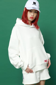 【NBB WEEKEND】裏毛フーディー (LADIES)
