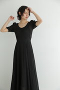 《 再入荷 》シュリンクフレアワンピース
