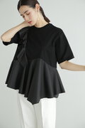 《 再入荷 》ラッフルデザイントップス