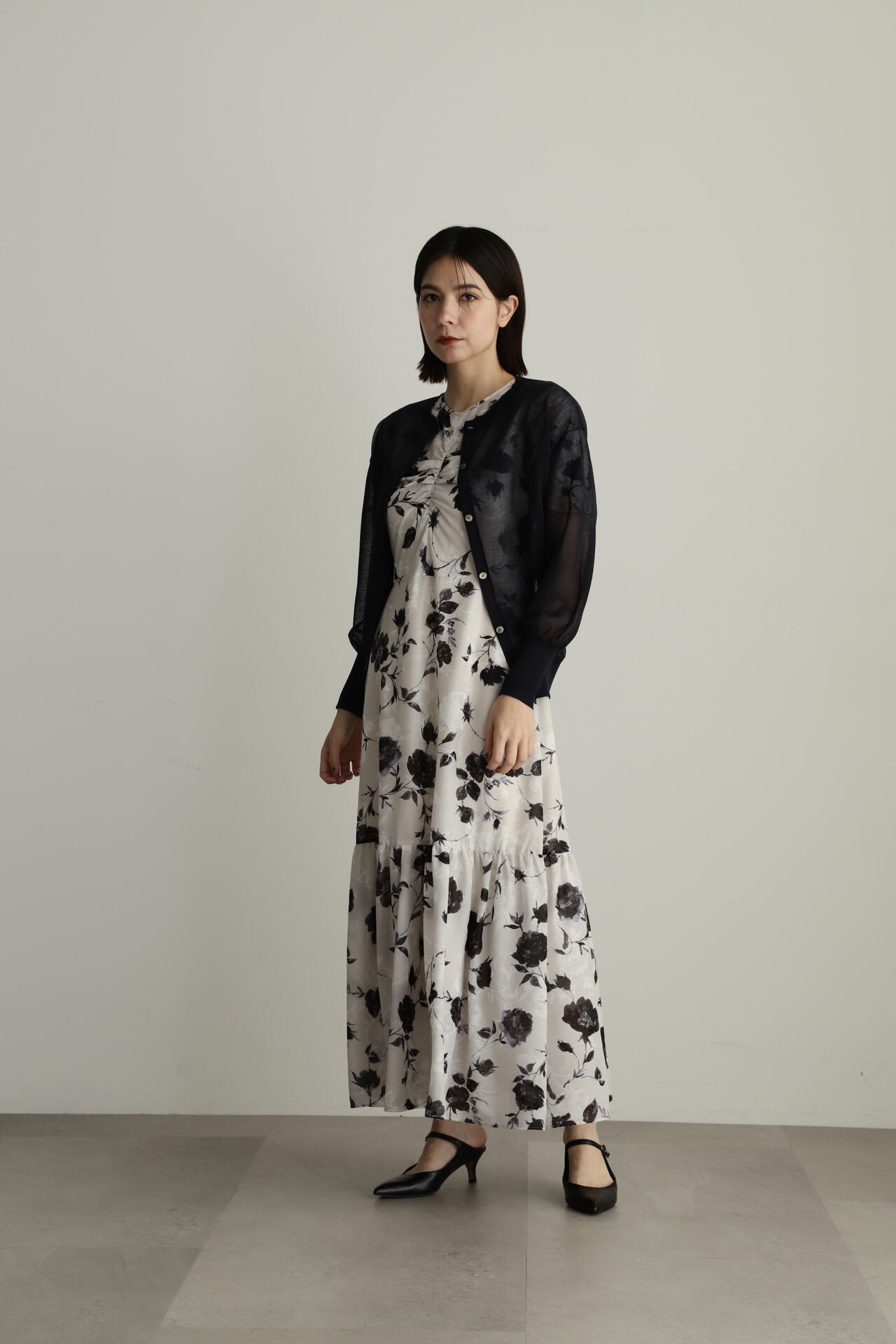 《 再入荷 》シアークルーネックカーディガン