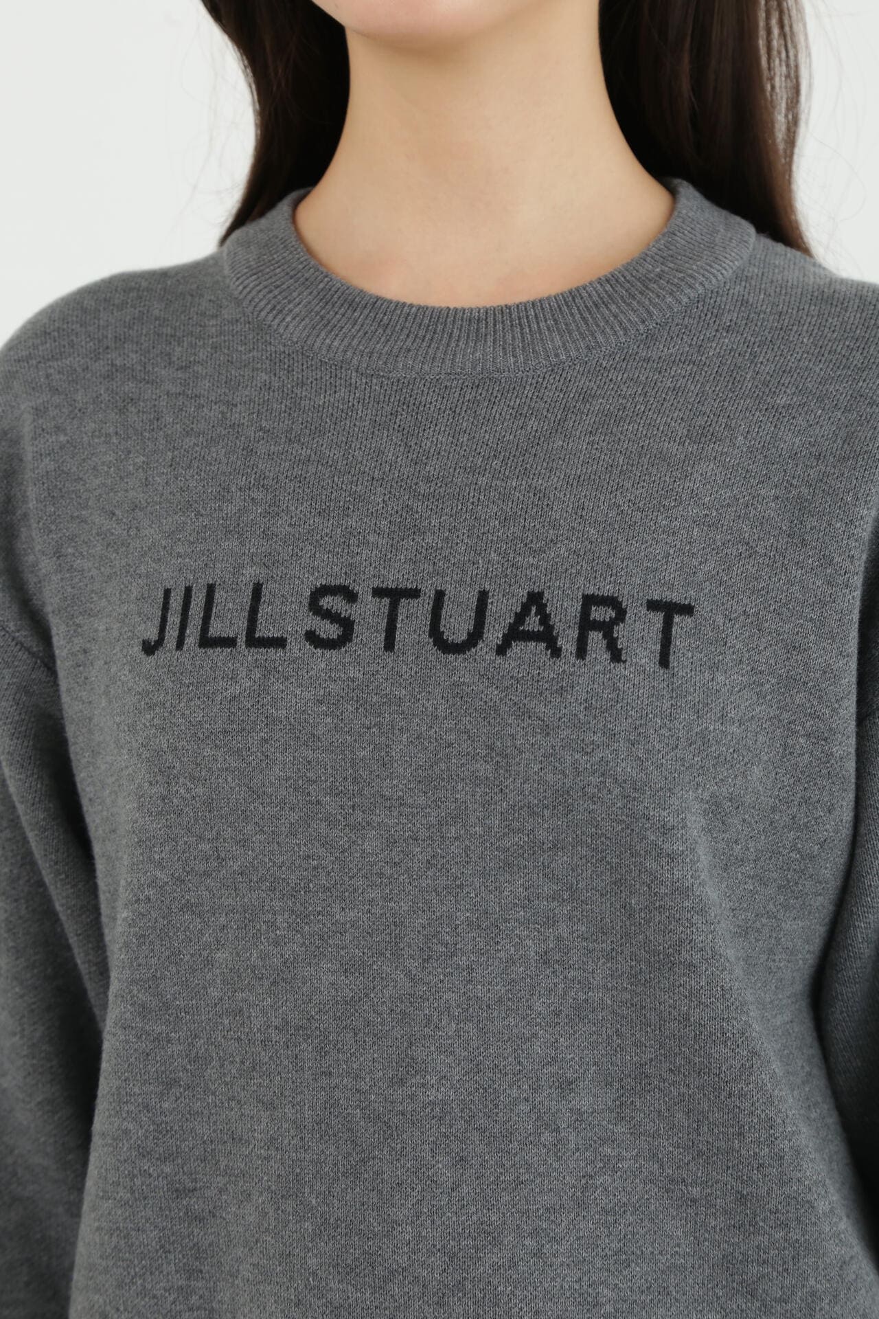 【先行予約 11月上旬-中旬入荷予定】JILL STUARTロゴニットトップス