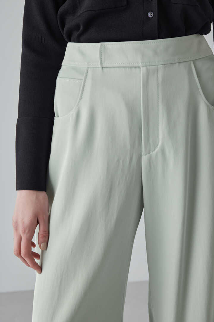 バルキーチノパンツ