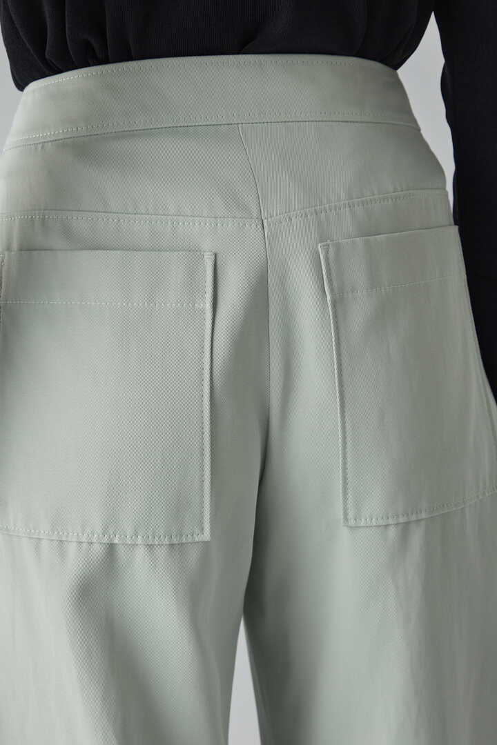 バルキーチノパンツ
